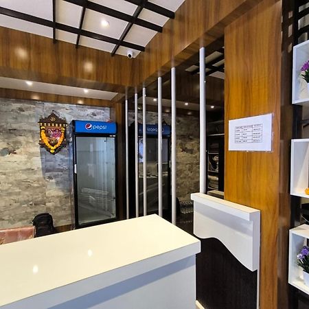 Hotel Sharan Residency Navi Mumbai Exterior foto